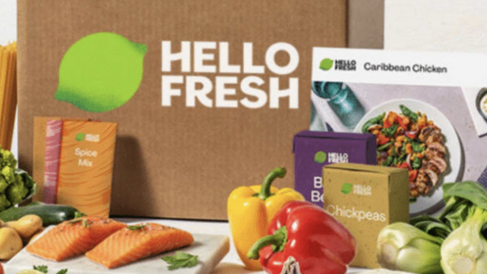hellofresh box with produce